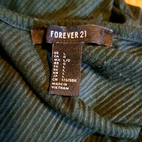 Forever 21 mini Dress cut out in the back size large - Picture 3 of 3